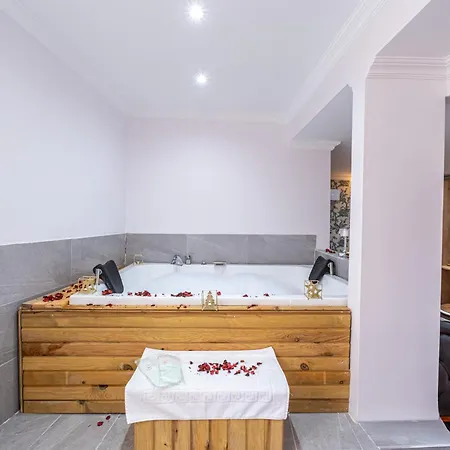 Atakent Hotel